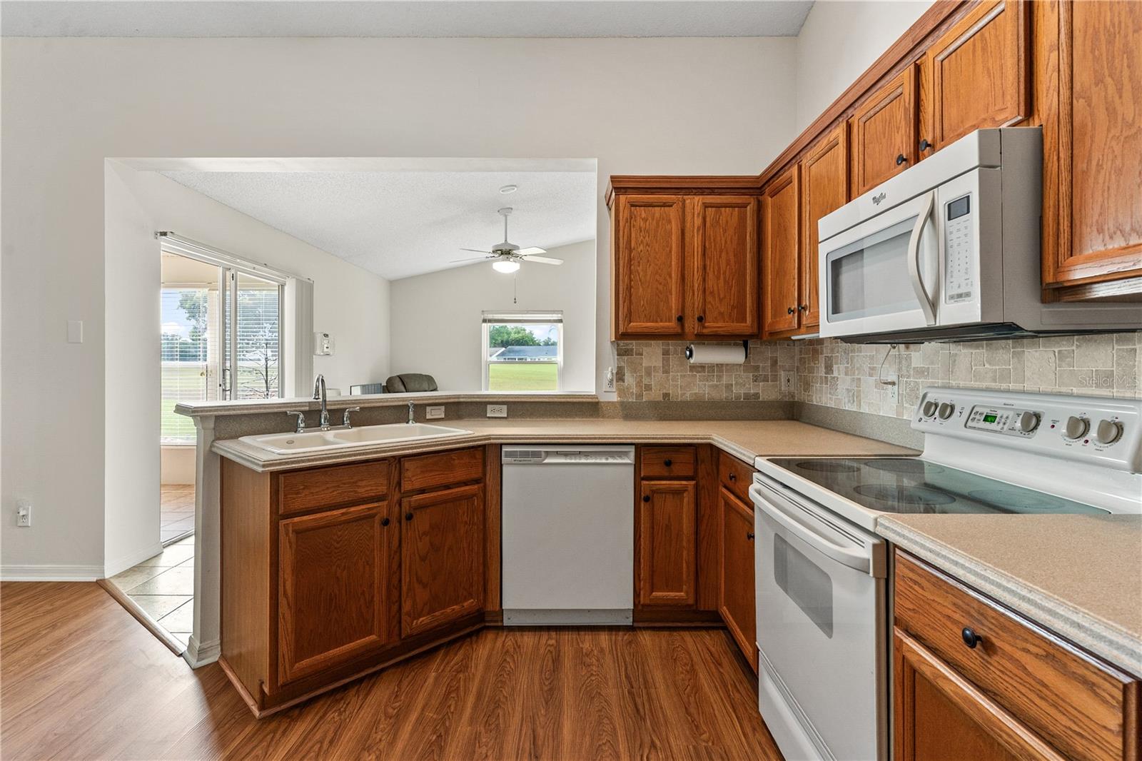 25093 RIVERWALK DR, LEESBURG, FL — photo 14