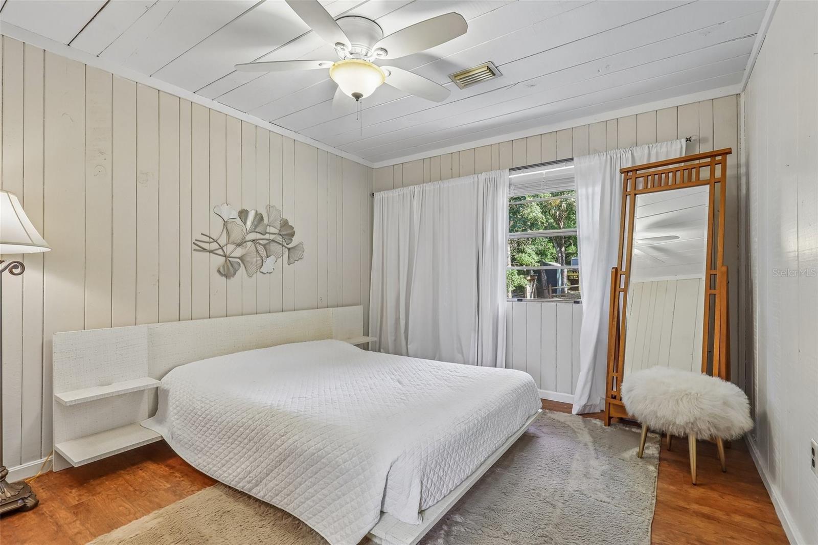 18930 NE 143RD AVE, FORT MC COY, FL — photo 11