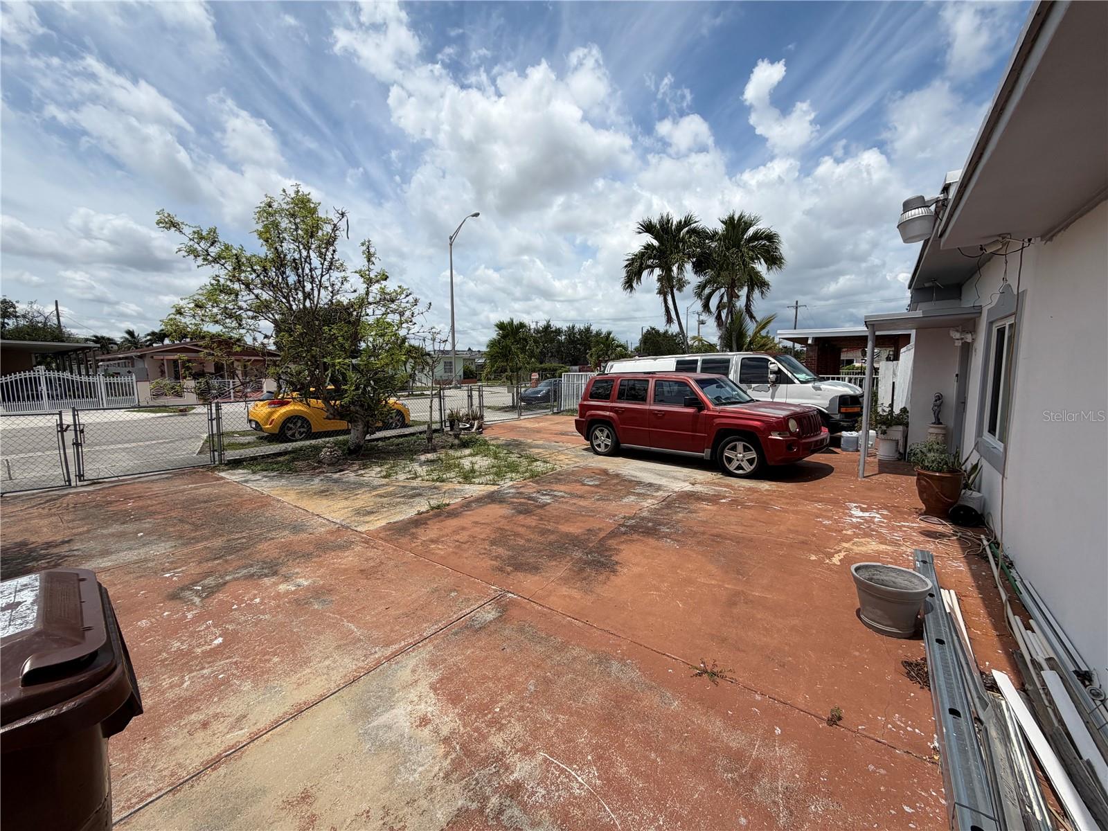 445 E 43RD ST, HIALEAH, FL — photo 6
