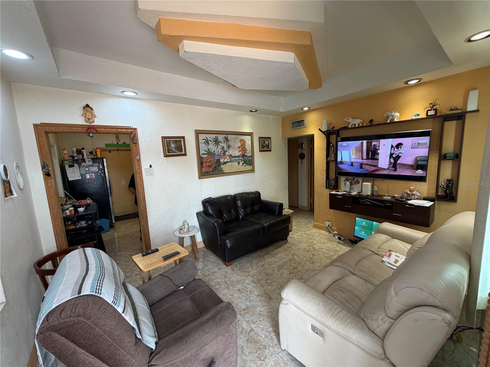 445 E 43RD ST, HIALEAH, FL — photo 7