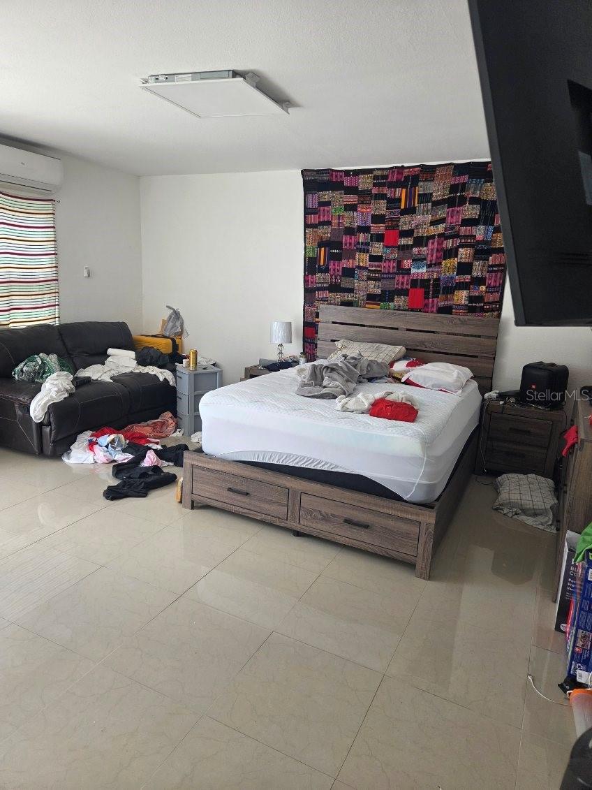 445 E 43RD ST, HIALEAH, FL — photo 32