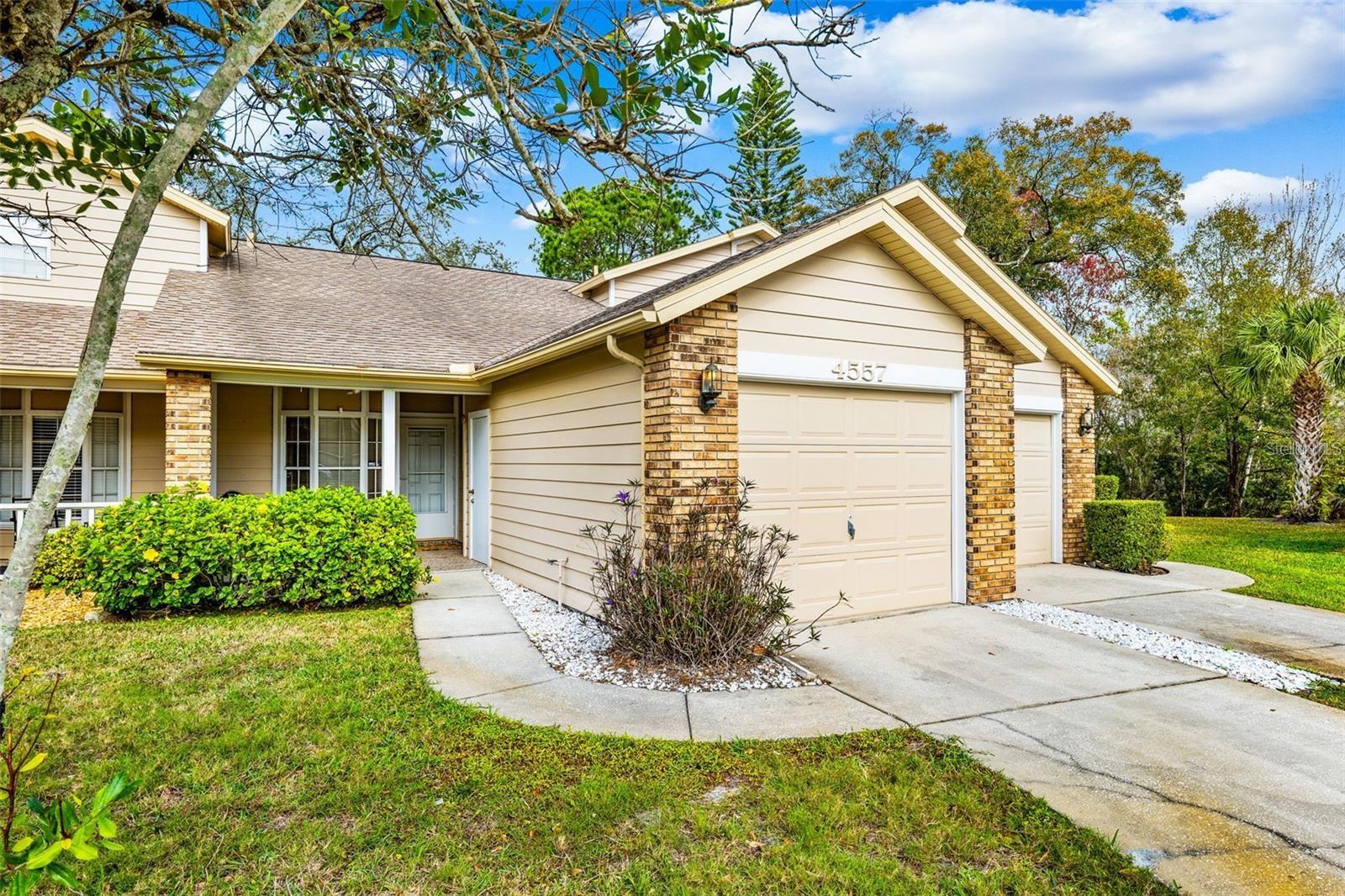 4557 GLEN HOLW, NEW PORT RICHEY, FL — photo 2