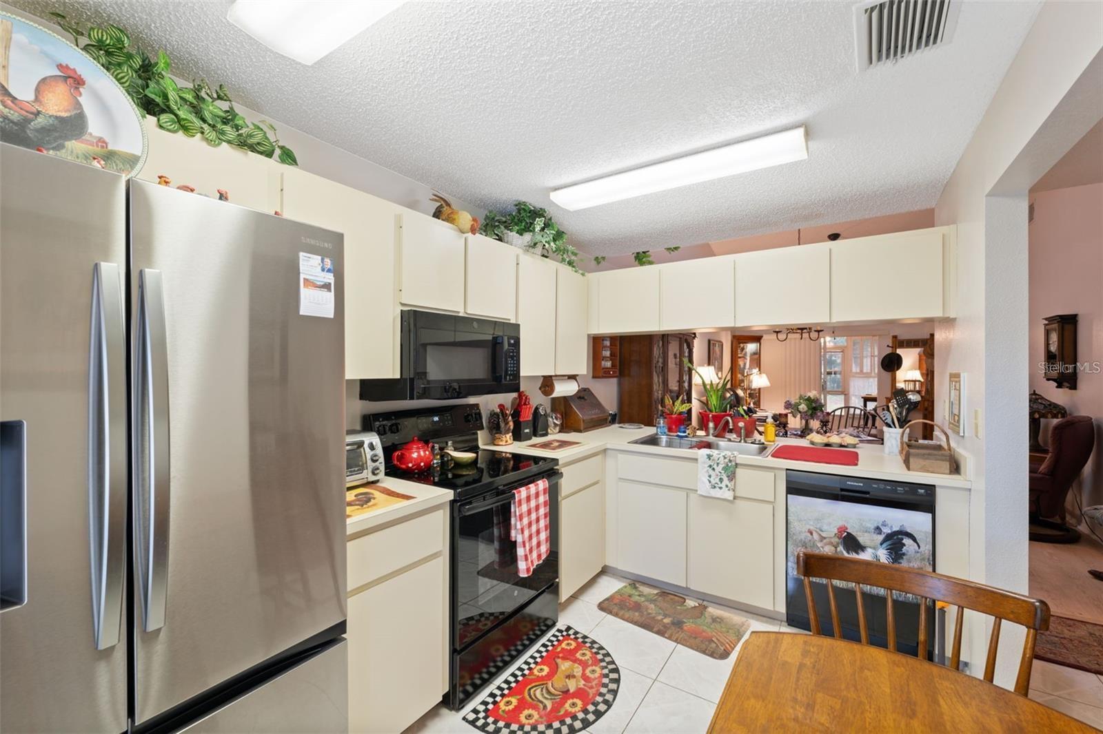 4557 GLEN HOLW, NEW PORT RICHEY, FL — photo 8