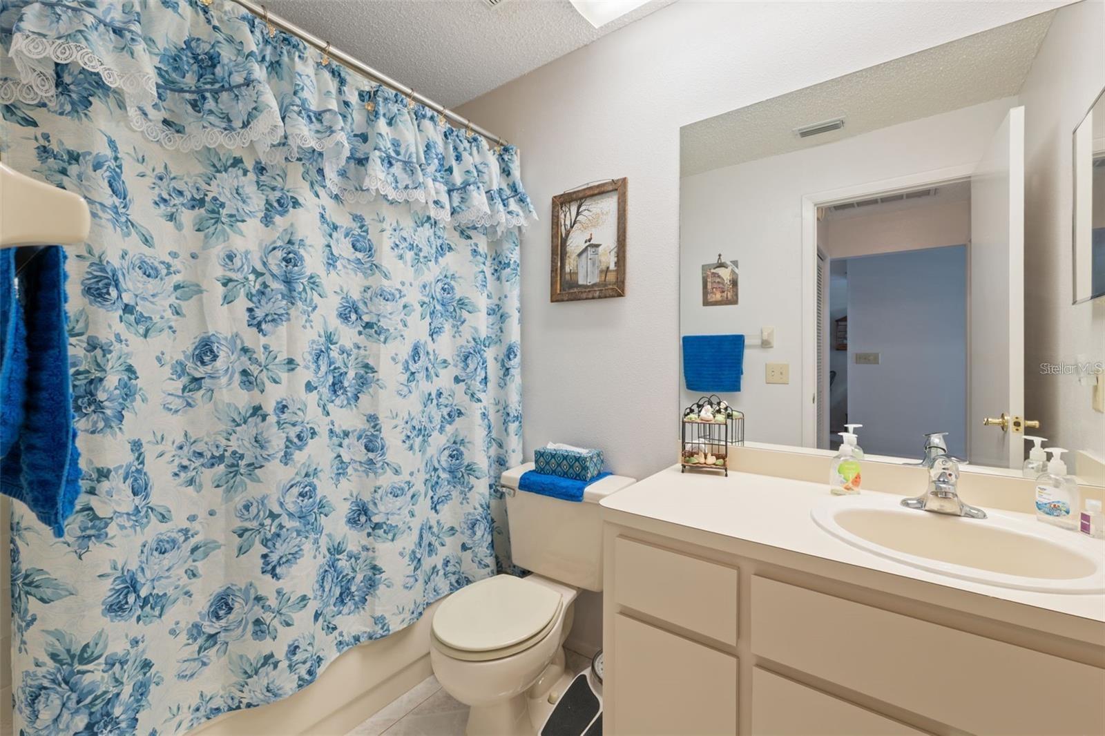 4557 GLEN HOLW, NEW PORT RICHEY, FL — photo 20