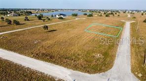 9 DOGWOOD LN, PLACIDA, FL