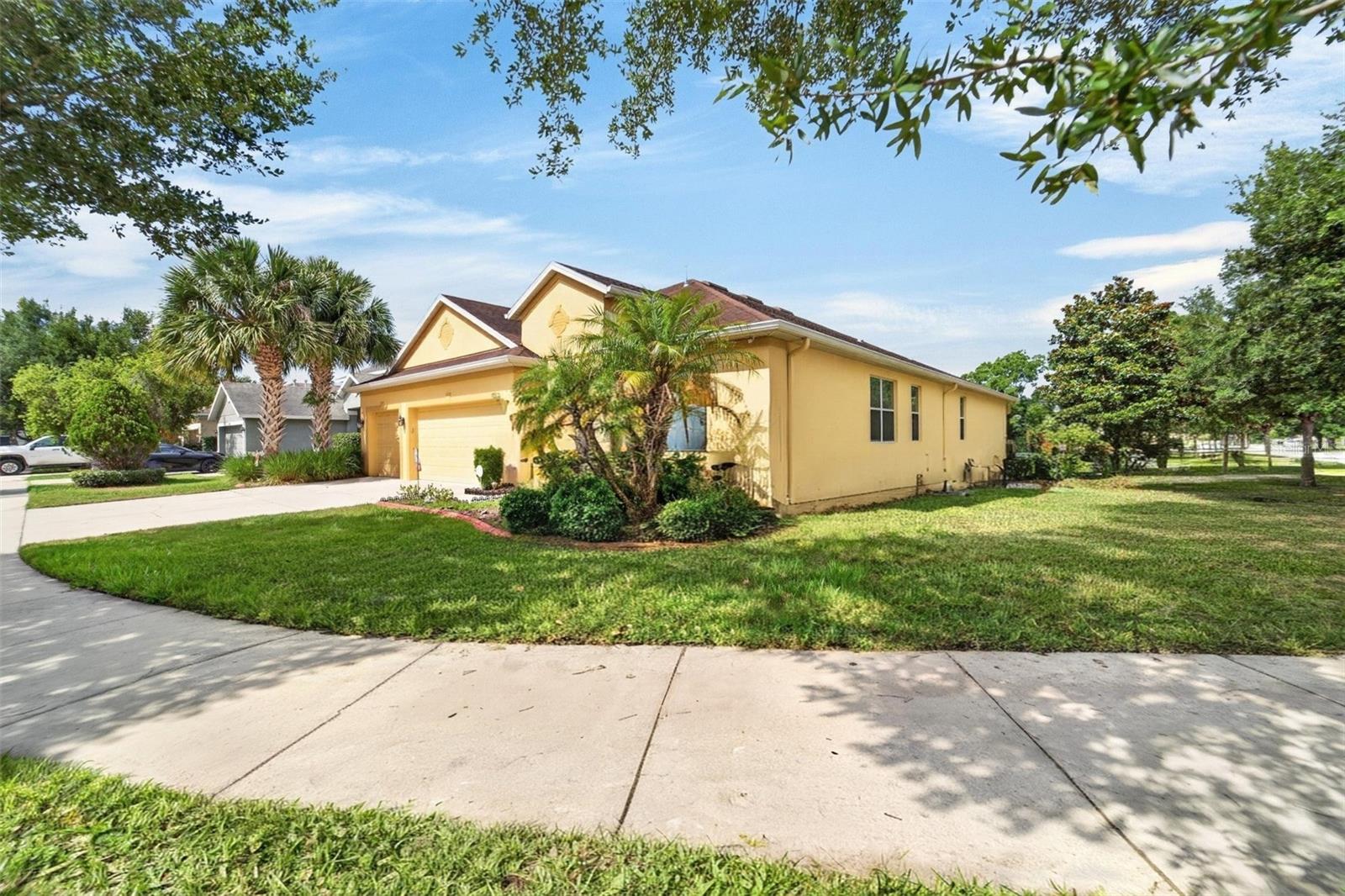 12607 GENEVA GLADE DR, RIVERVIEW, FL — photo 33