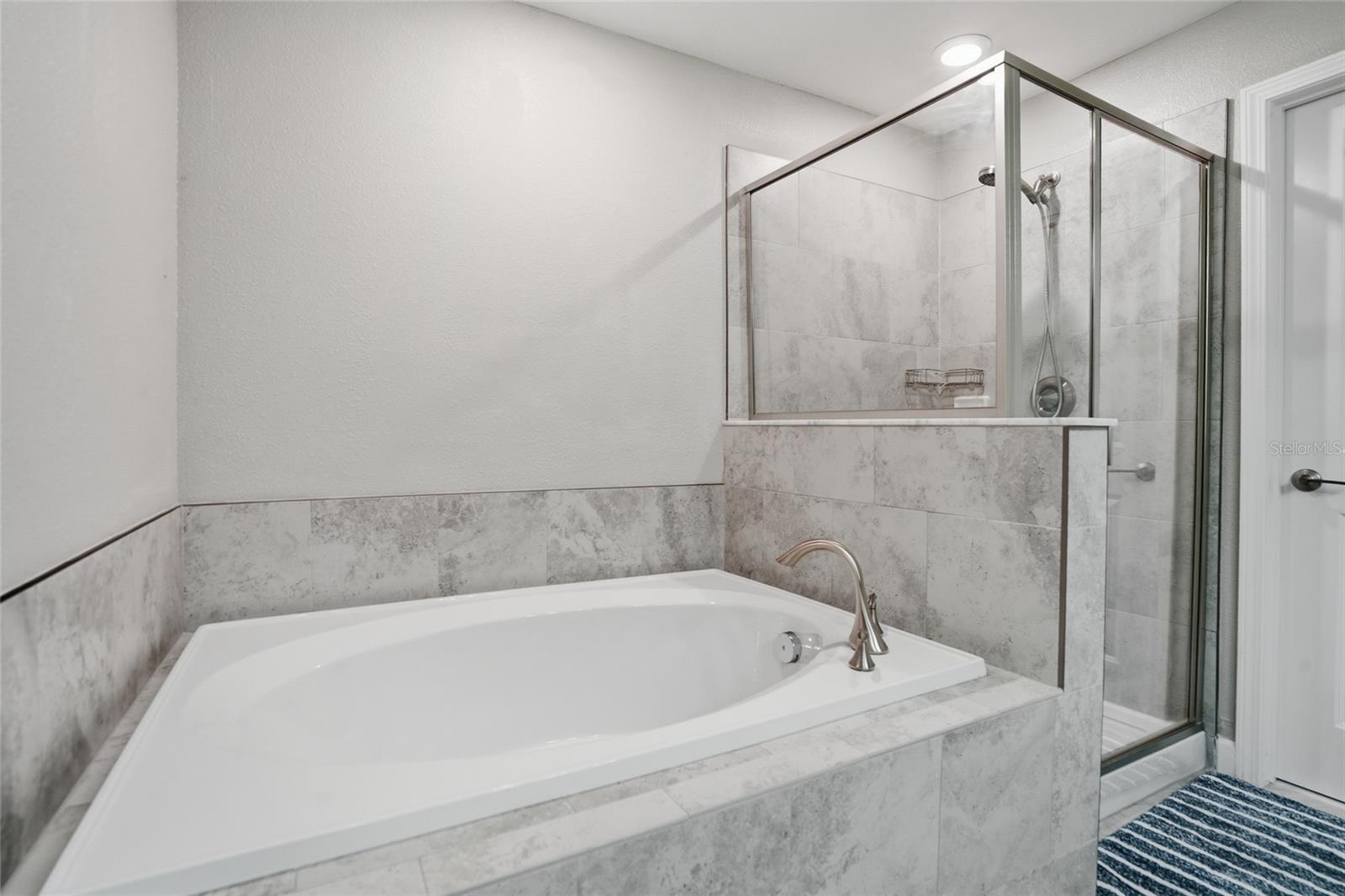 28580 TRANQUIL LAKE CIR, WESLEY CHAPEL, FL — photo 26