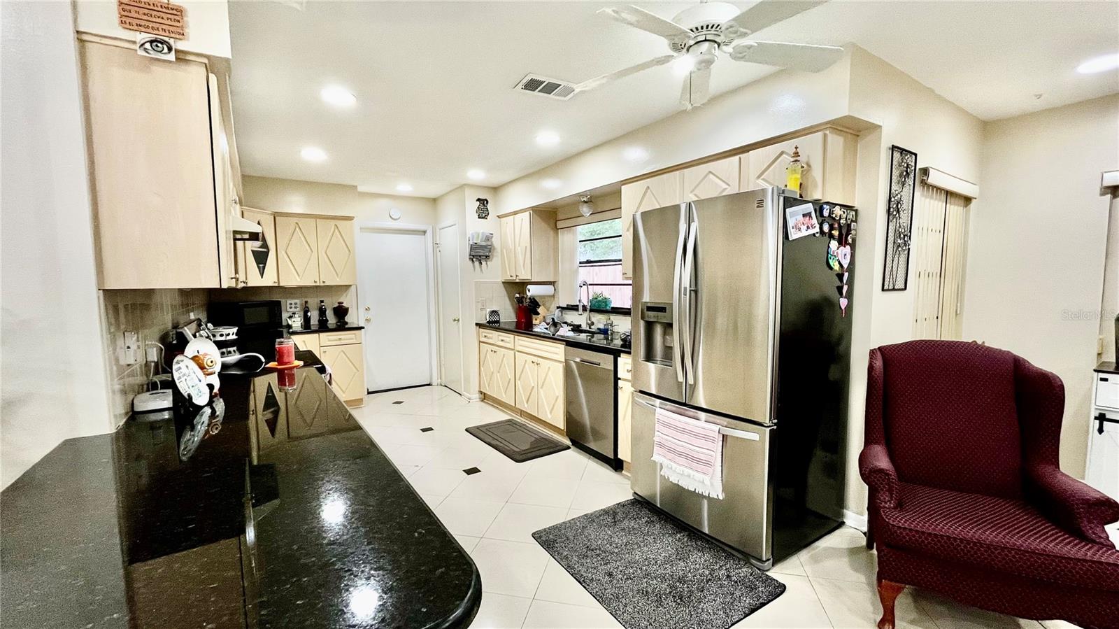 14216 BRIARTHORN DR, TAMPA, FL — photo 10