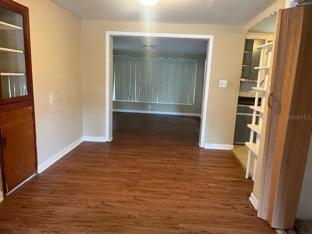 5011 N 39TH ST, TAMPA, FL — photo 3