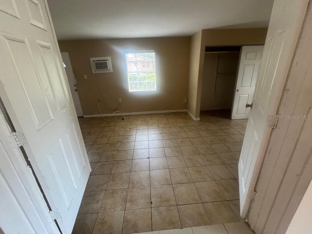 5011 N 39TH ST, TAMPA, FL — photo 14