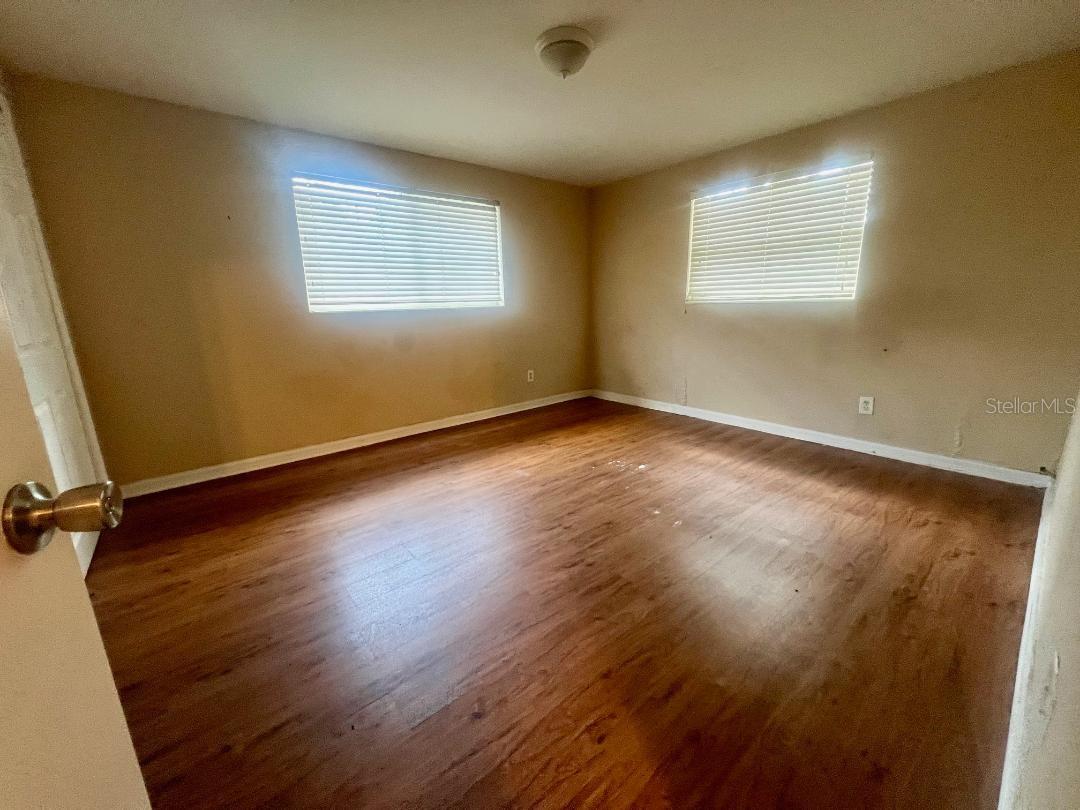 5011 N 39TH ST, TAMPA, FL — photo 15