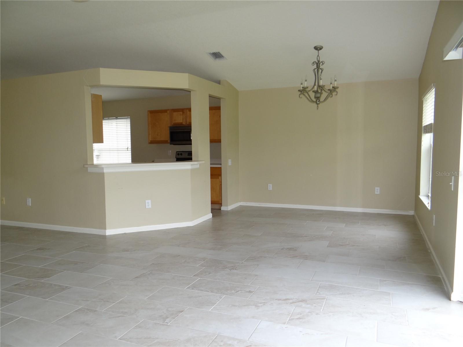 5930 WAR ADMIRAL DR, WESLEY CHAPEL, FL — photo 3