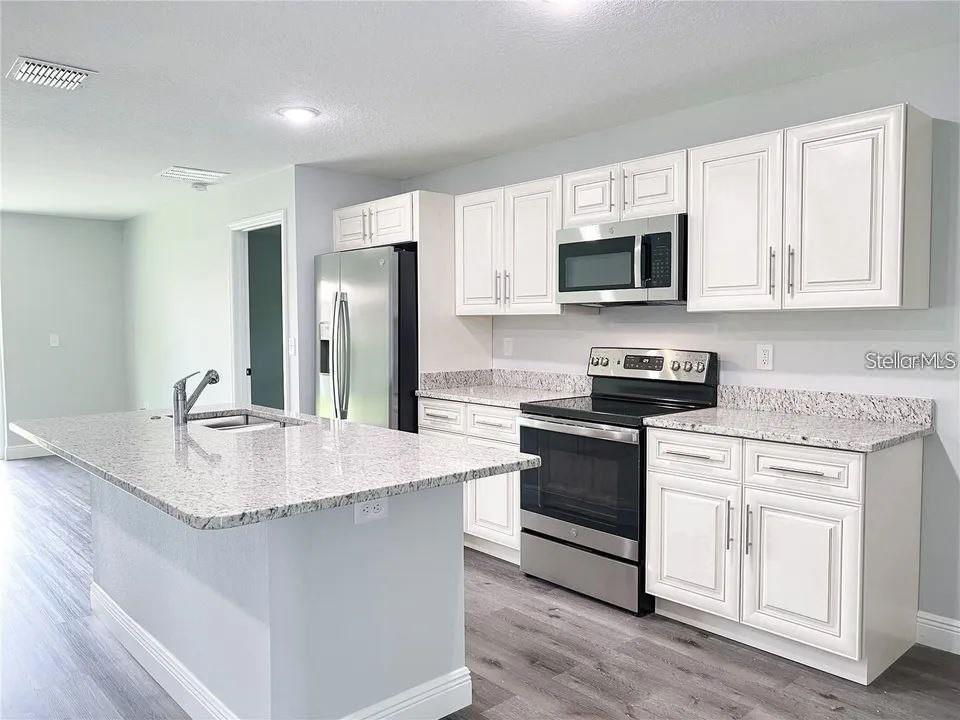 6688 CHERRY RD, OCALA, FL — photo 2