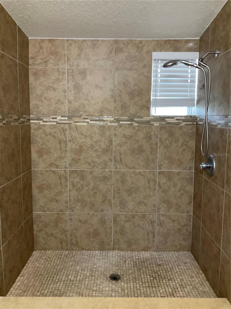 710 E JACKSON ST, KISSIMMEE, FL — photo 24