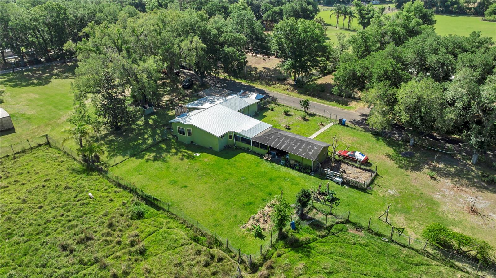 13610 ACKER RD, DOVER, FL — photo 16