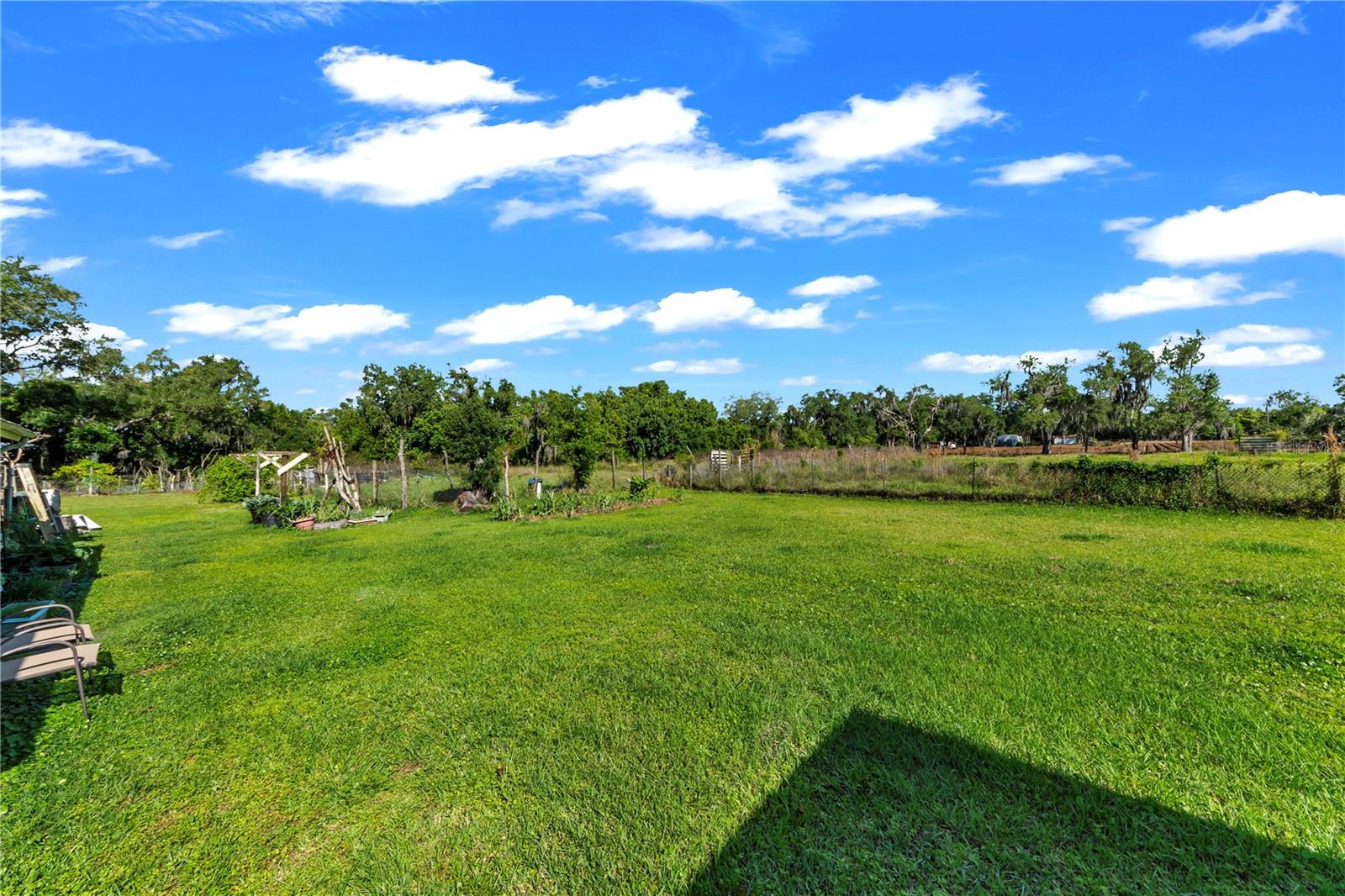 13610 ACKER RD, DOVER, FL — photo 21
