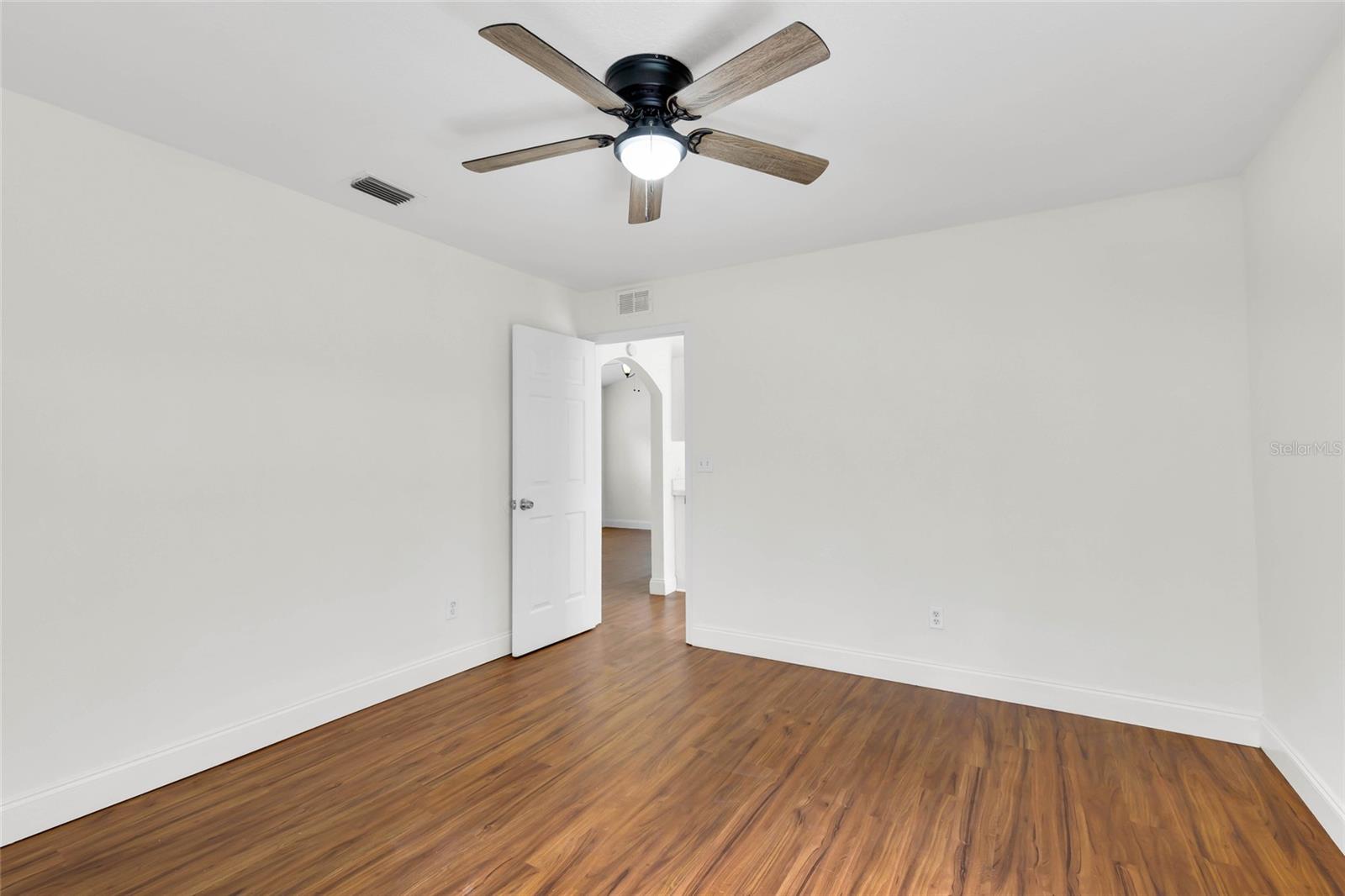 40206 PALM ST, LADY LAKE, FL — photo 15