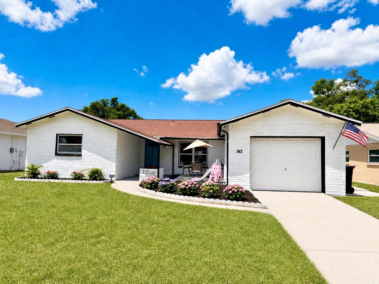 143 VALLEY CIR, BRANDON, FL — photo 2