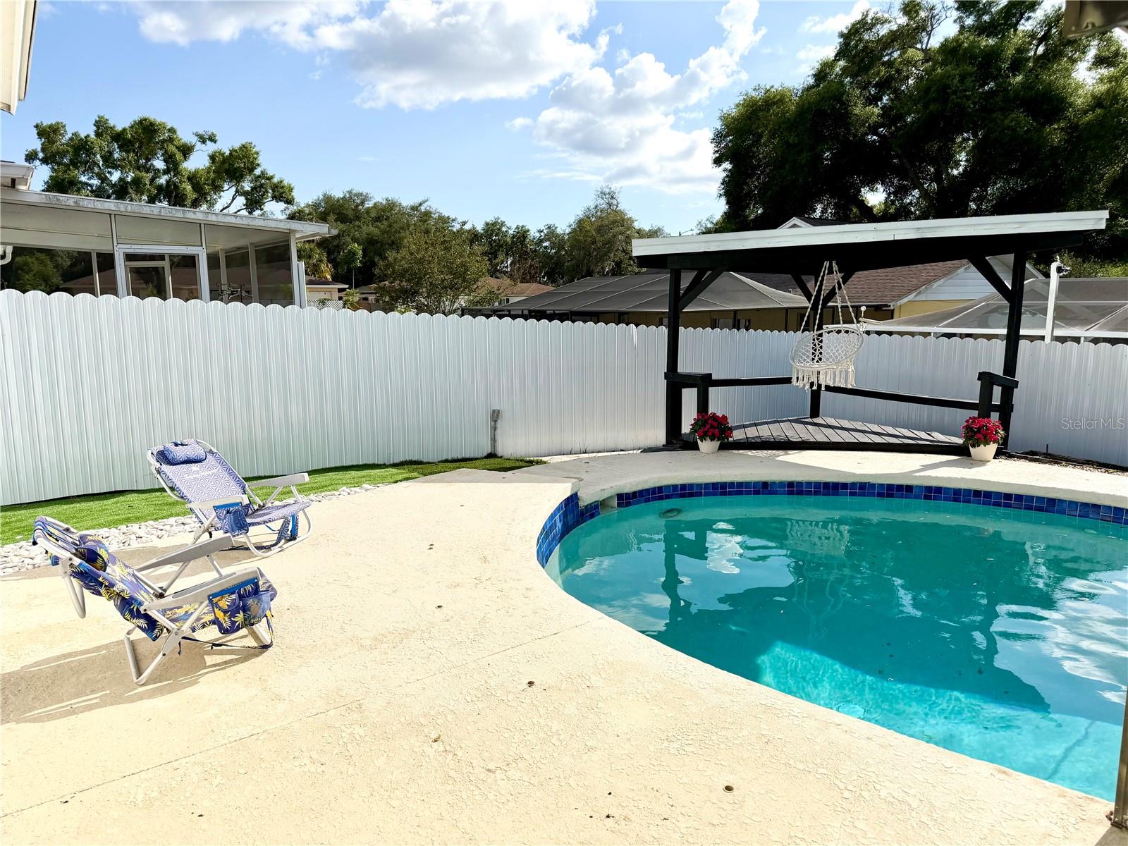 143 VALLEY CIR, BRANDON, FL — photo 6