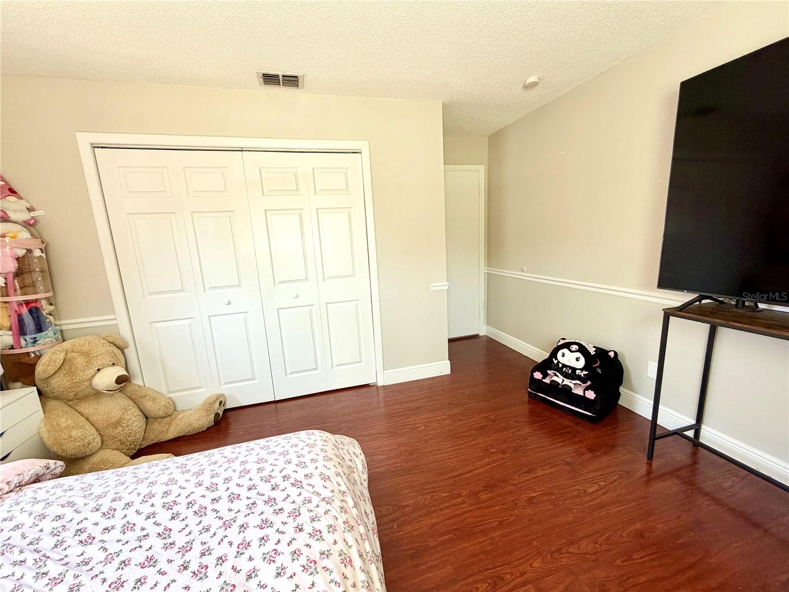 143 VALLEY CIR, BRANDON, FL — photo 13