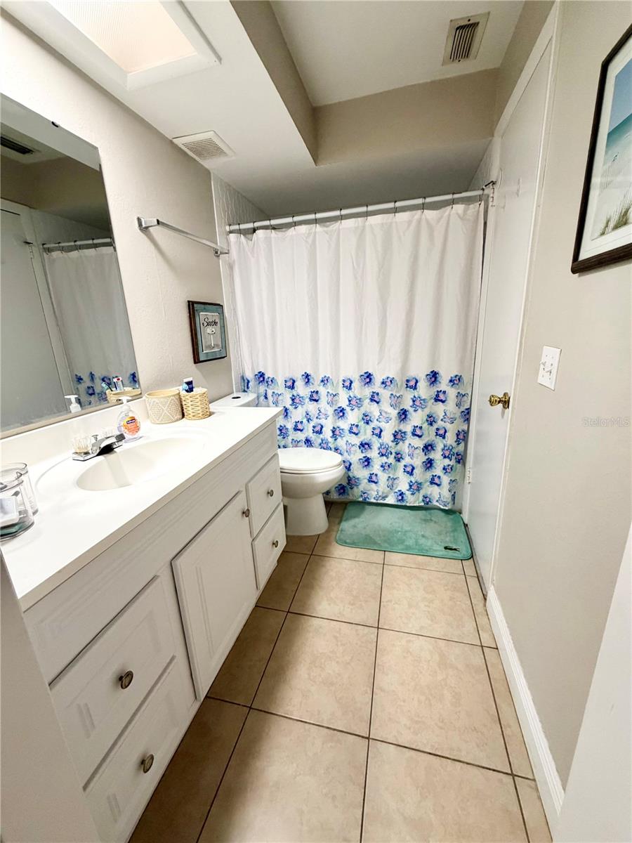 143 VALLEY CIR, BRANDON, FL — photo 14