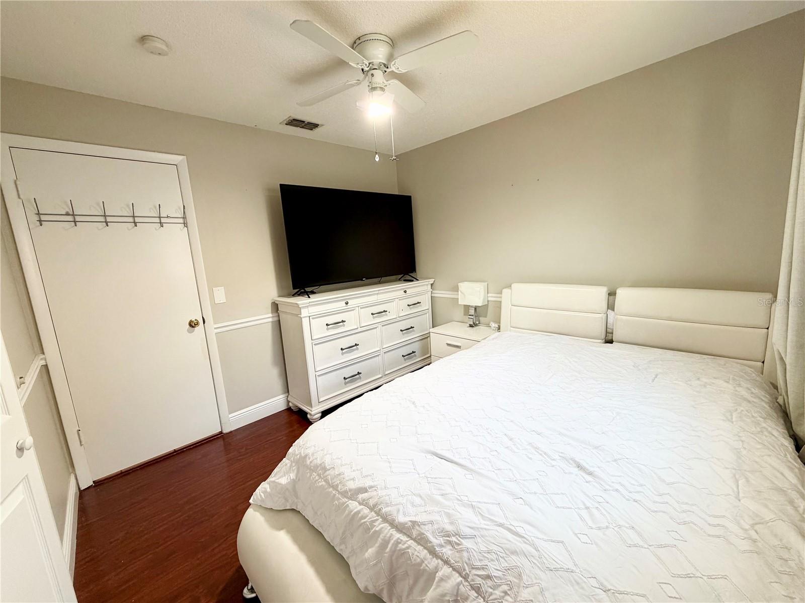 143 VALLEY CIR, BRANDON, FL — photo 16