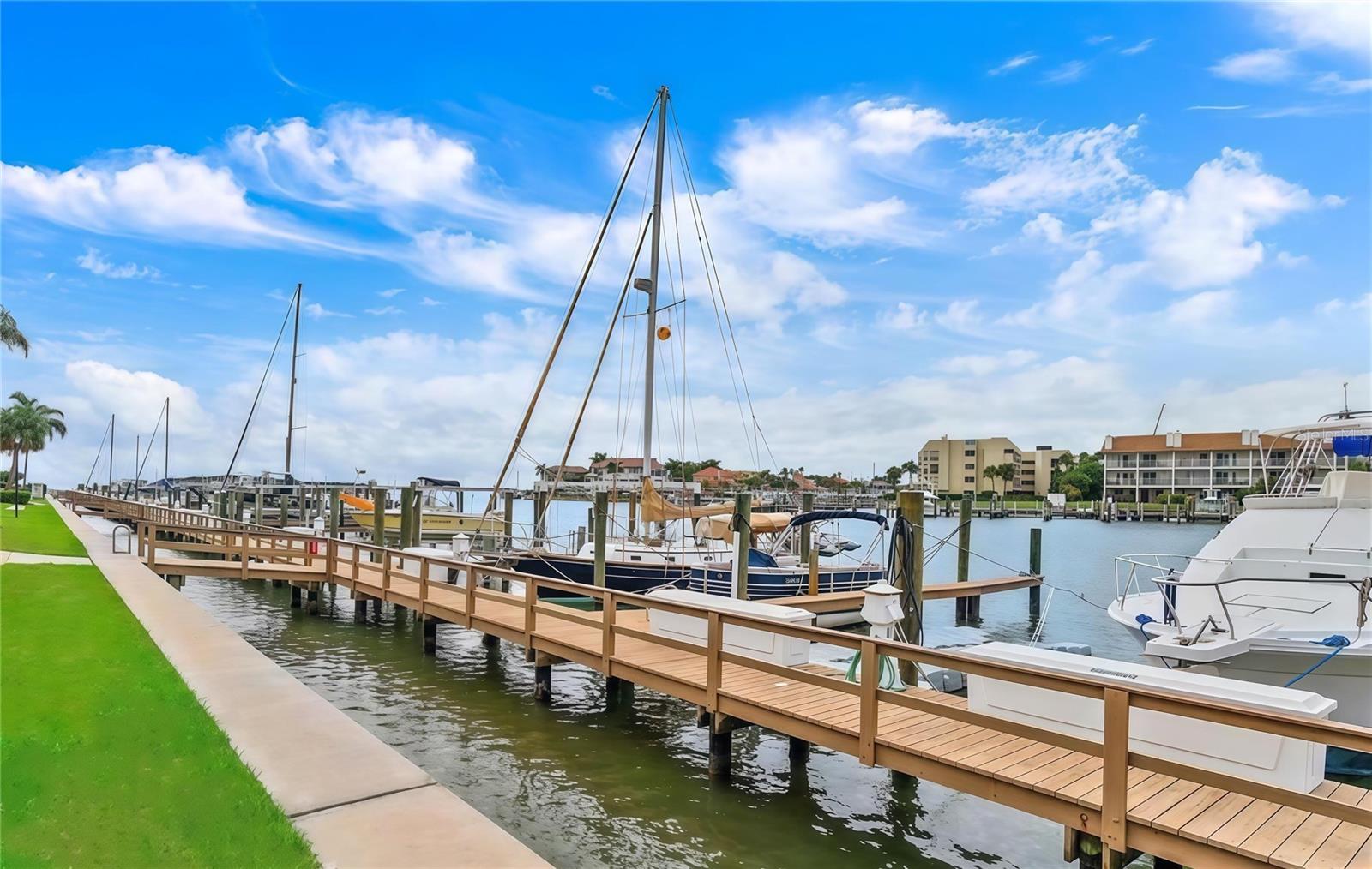 106 1ST ST E #215, ST PETERSBURG, FL — photo 4