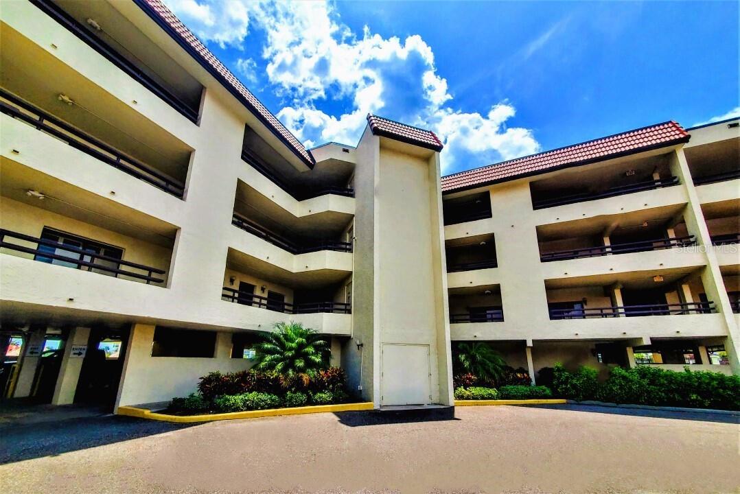 106 1ST ST E #215, ST PETERSBURG, FL — photo 12