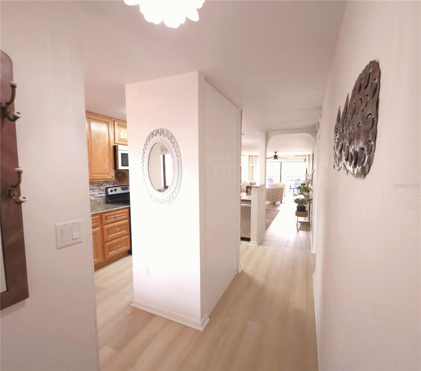 106 1ST ST E #215, ST PETERSBURG, FL — photo 17
