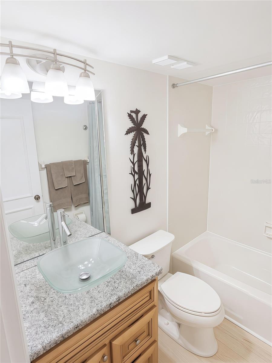 106 1ST ST E #215, ST PETERSBURG, FL — photo 40