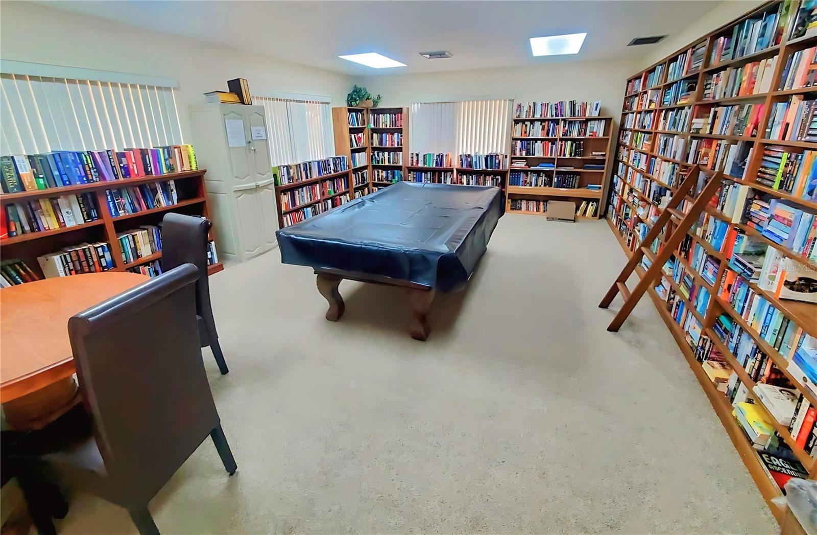 106 1ST ST E #215, ST PETERSBURG, FL — photo 47