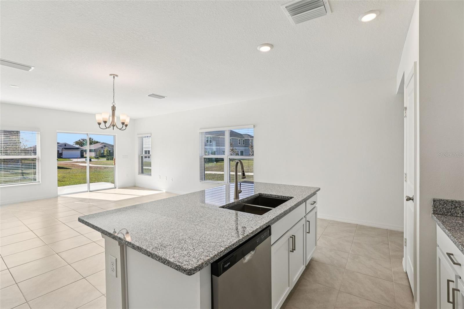 379 SEQUOIA DR, LAKE WALES, FL — photo 5