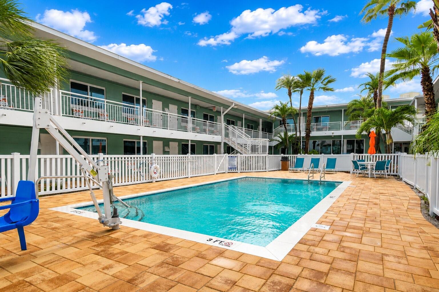 11730 GULF BLVD #31, TREASURE ISLAND, FL — photo 3