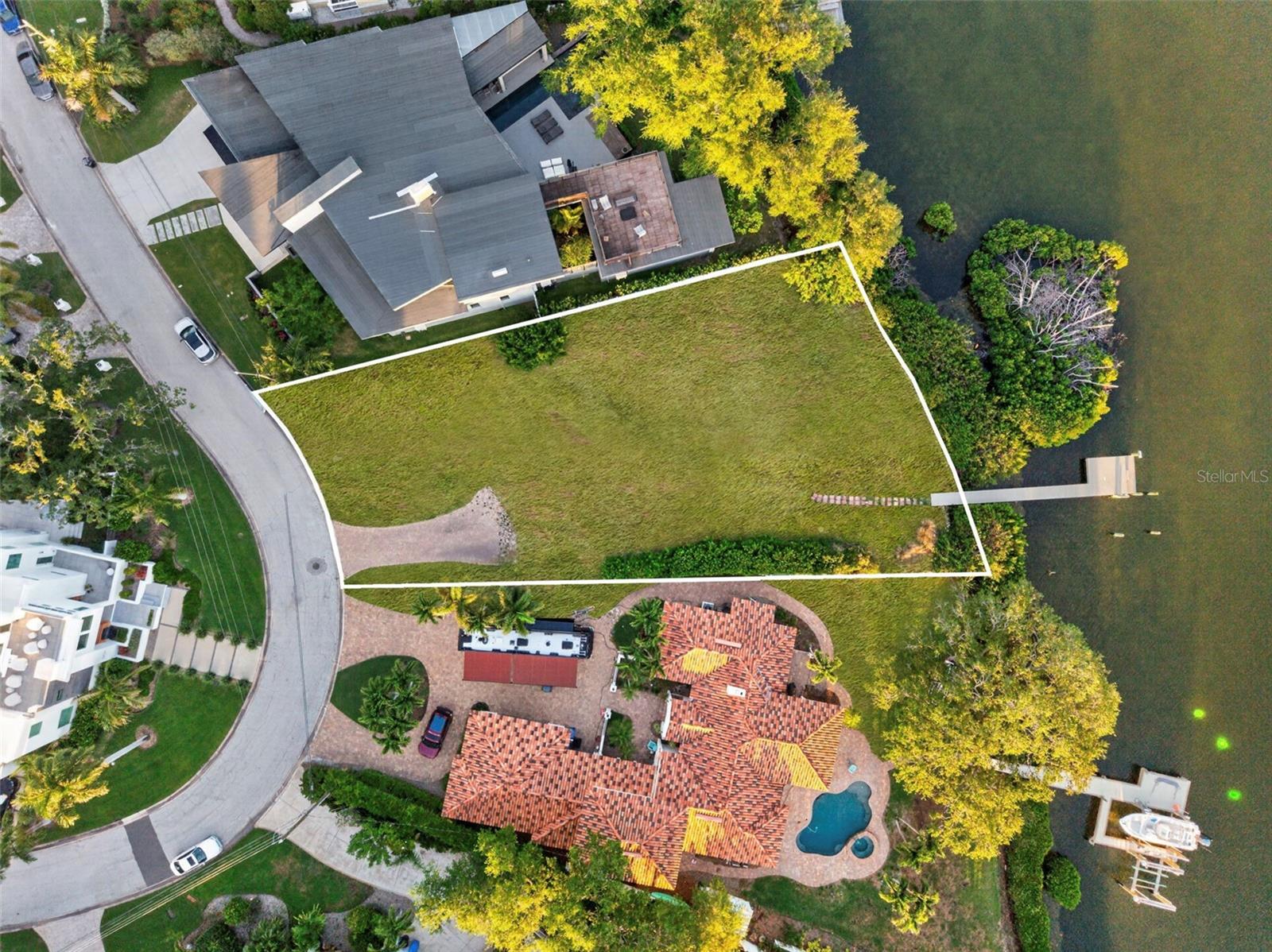 1026 MONTEREY BLVD NE, ST PETERSBURG, FL — photo 3