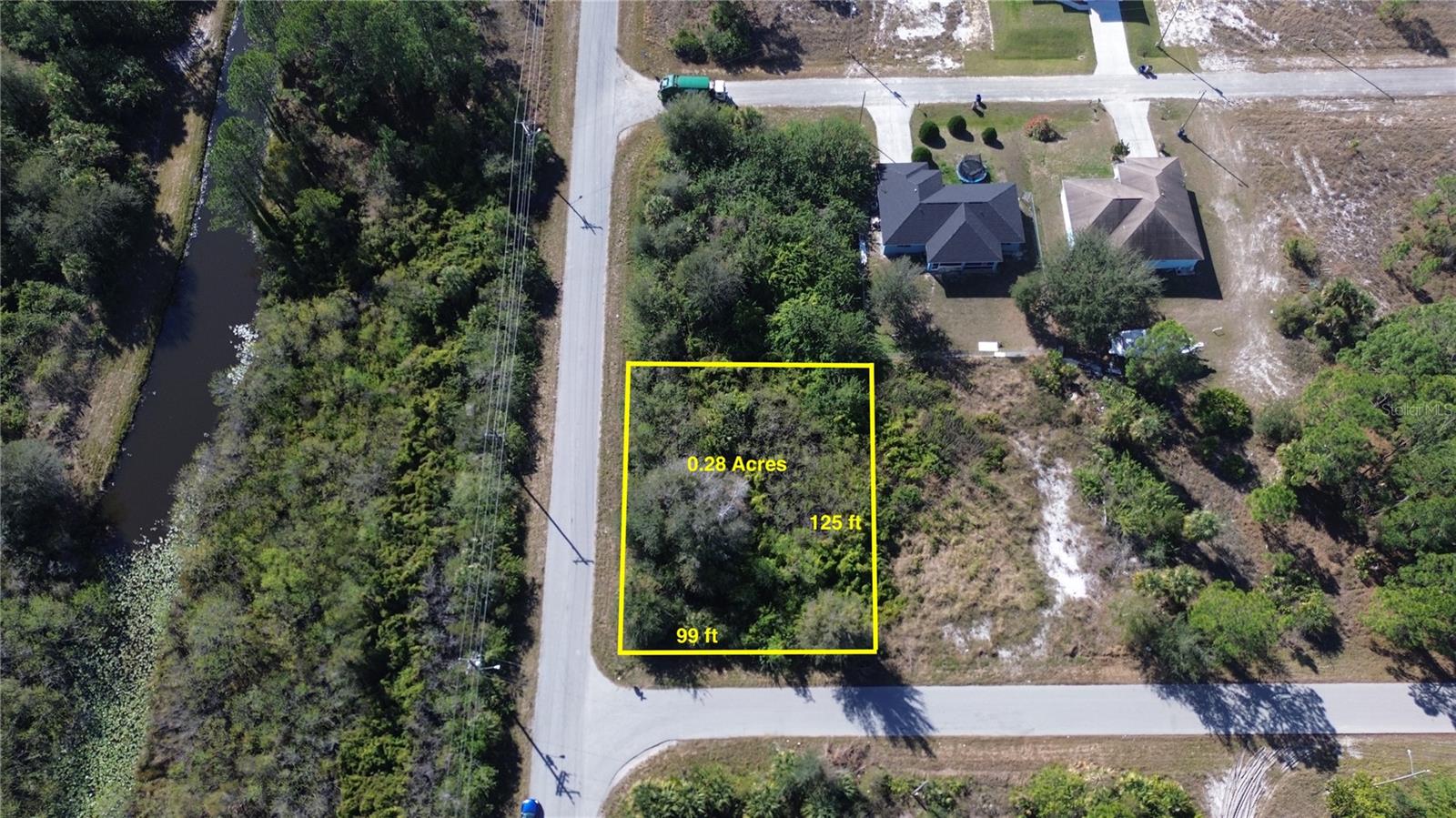880 GULF LN, LEHIGH ACRES, FL