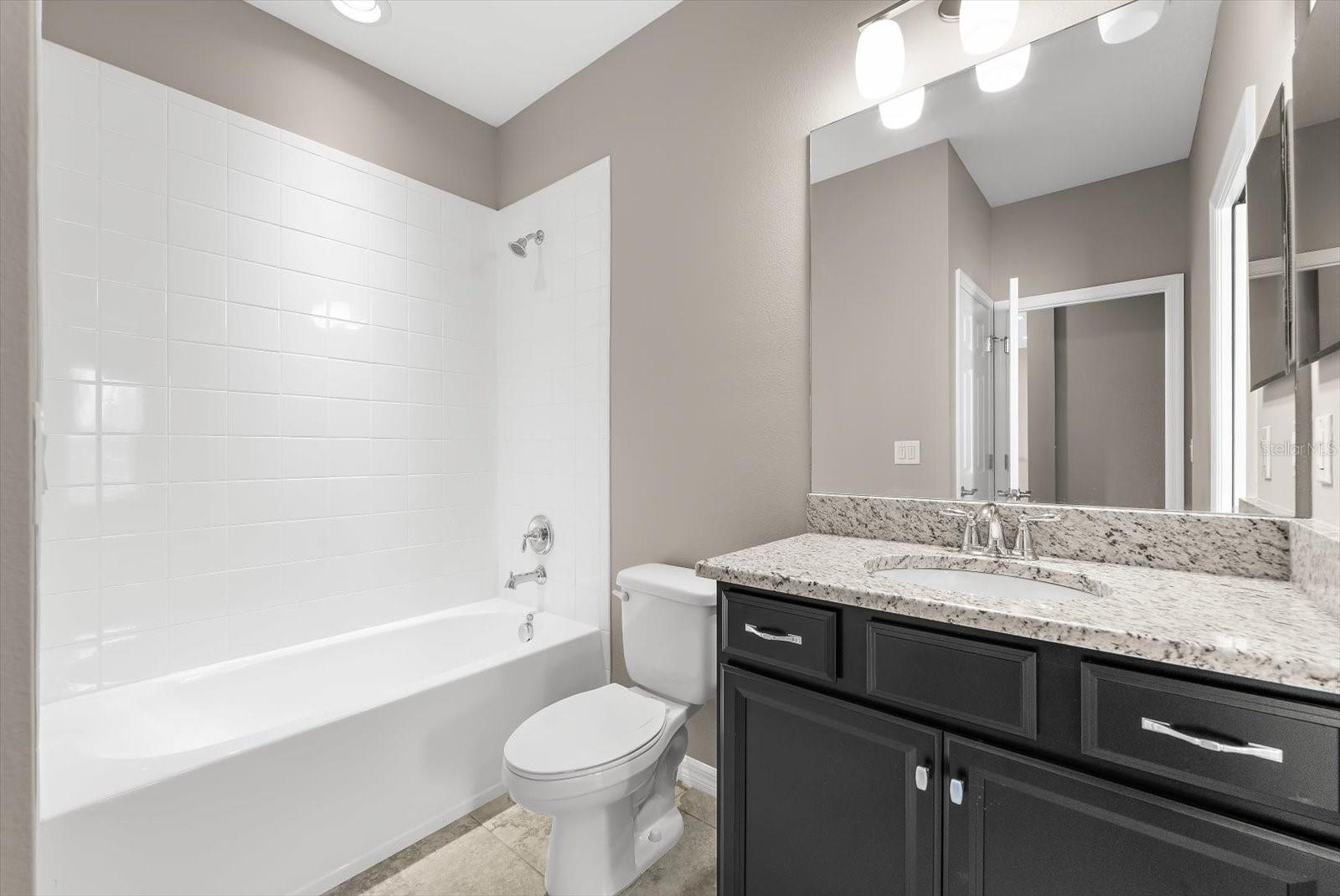 5633 MAIDENSTONE WAY, PALMETTO, FL — photo 48
