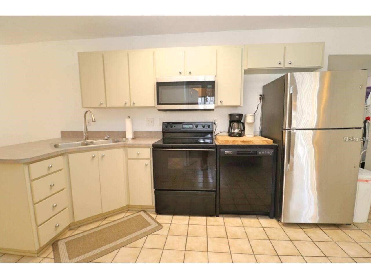 906 E 11TH AVE, NEW SMYRNA BEACH, FL — photo 4