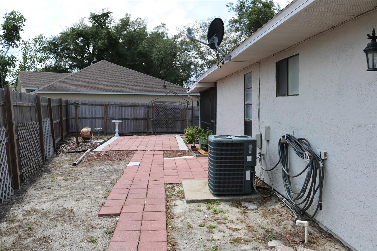 2392 BRIMHALL CT, DELTONA, FL — photo 24