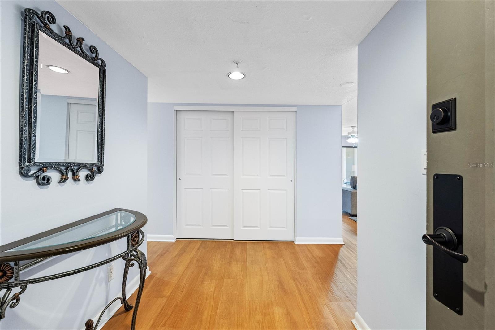 1480 GULF BLVD #1011, CLEARWATER BEACH, FL — photo 3