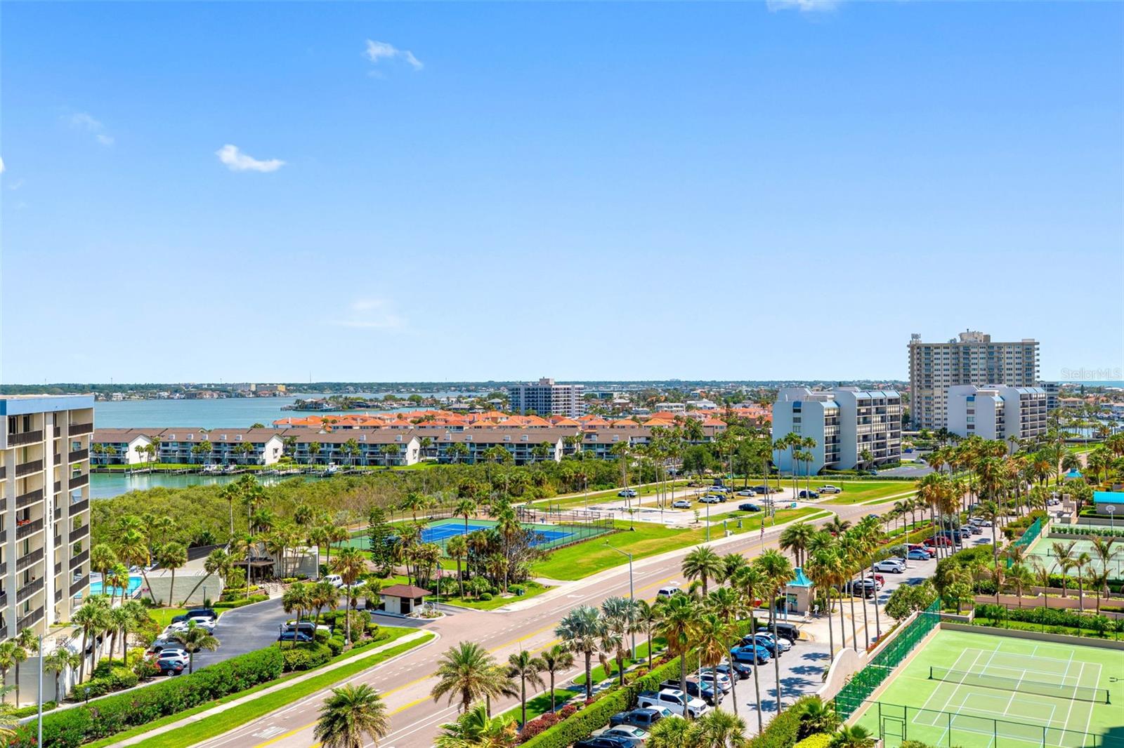 1480 GULF BLVD #1011, CLEARWATER BEACH, FL — photo 16