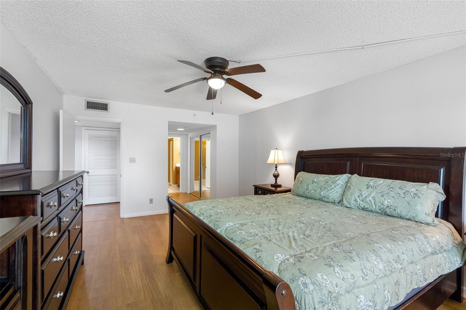 1480 GULF BLVD #1011, CLEARWATER BEACH, FL — photo 21