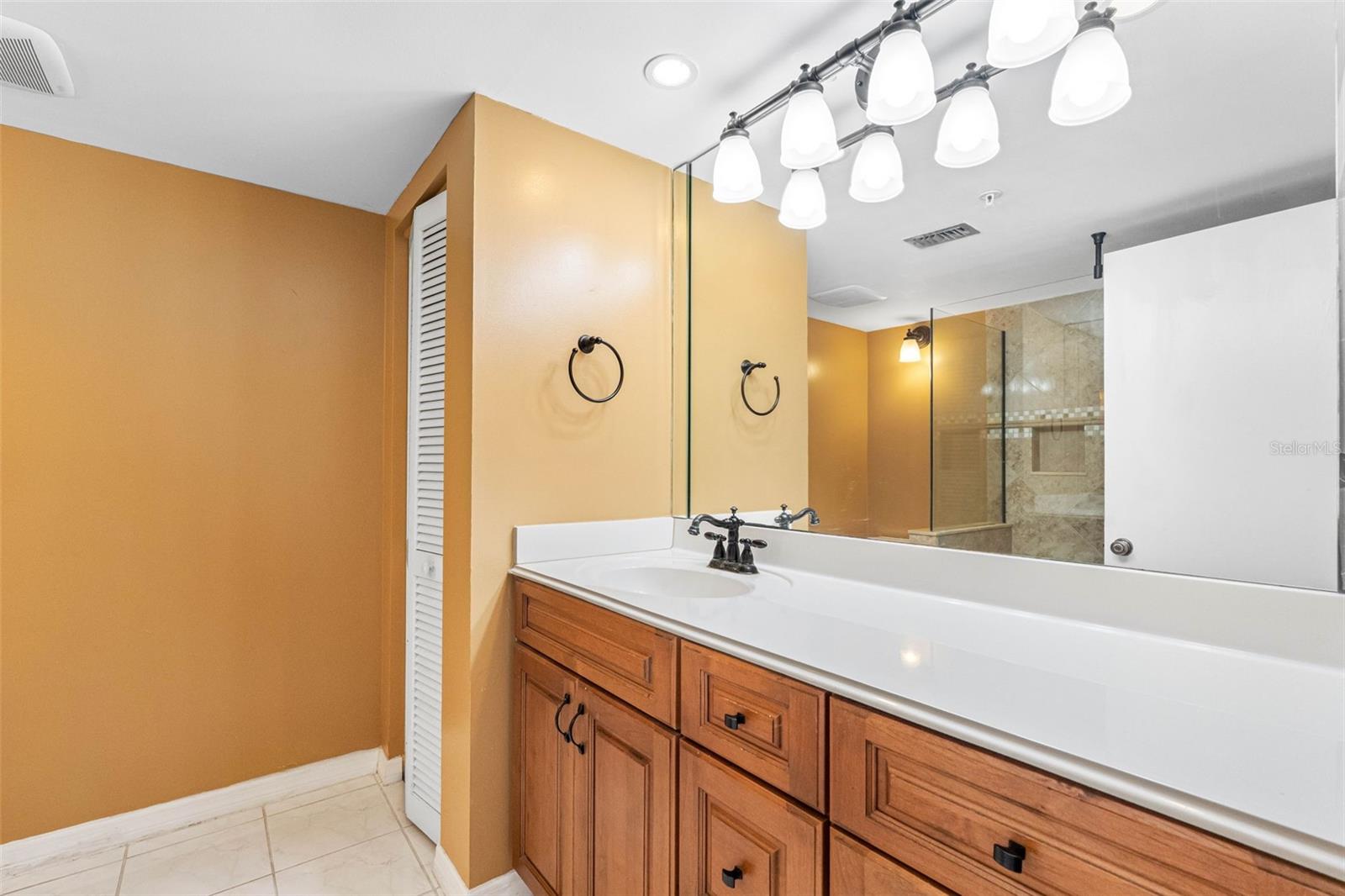 1480 GULF BLVD #1011, CLEARWATER BEACH, FL — photo 23