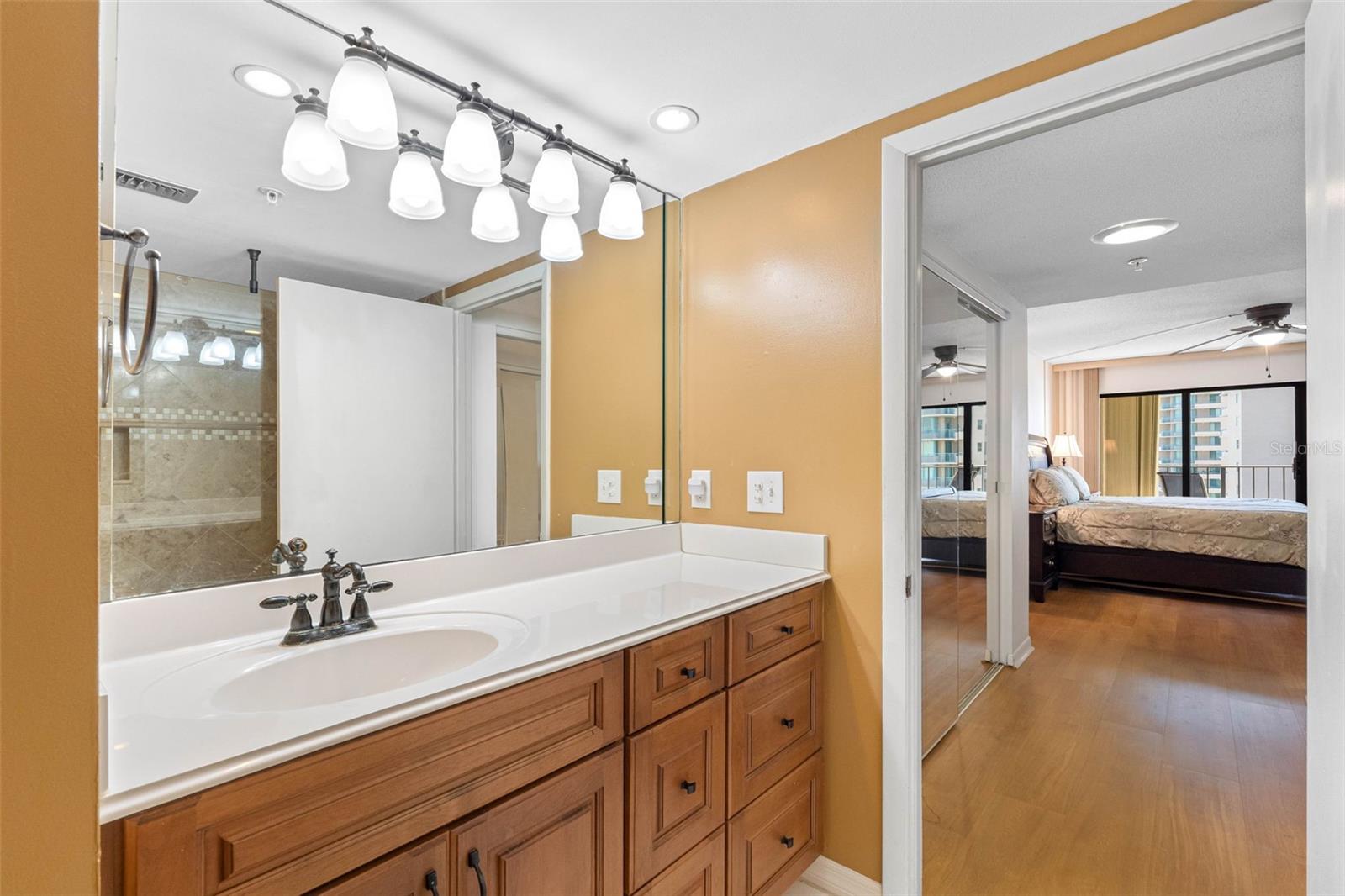 1480 GULF BLVD #1011, CLEARWATER BEACH, FL — photo 25