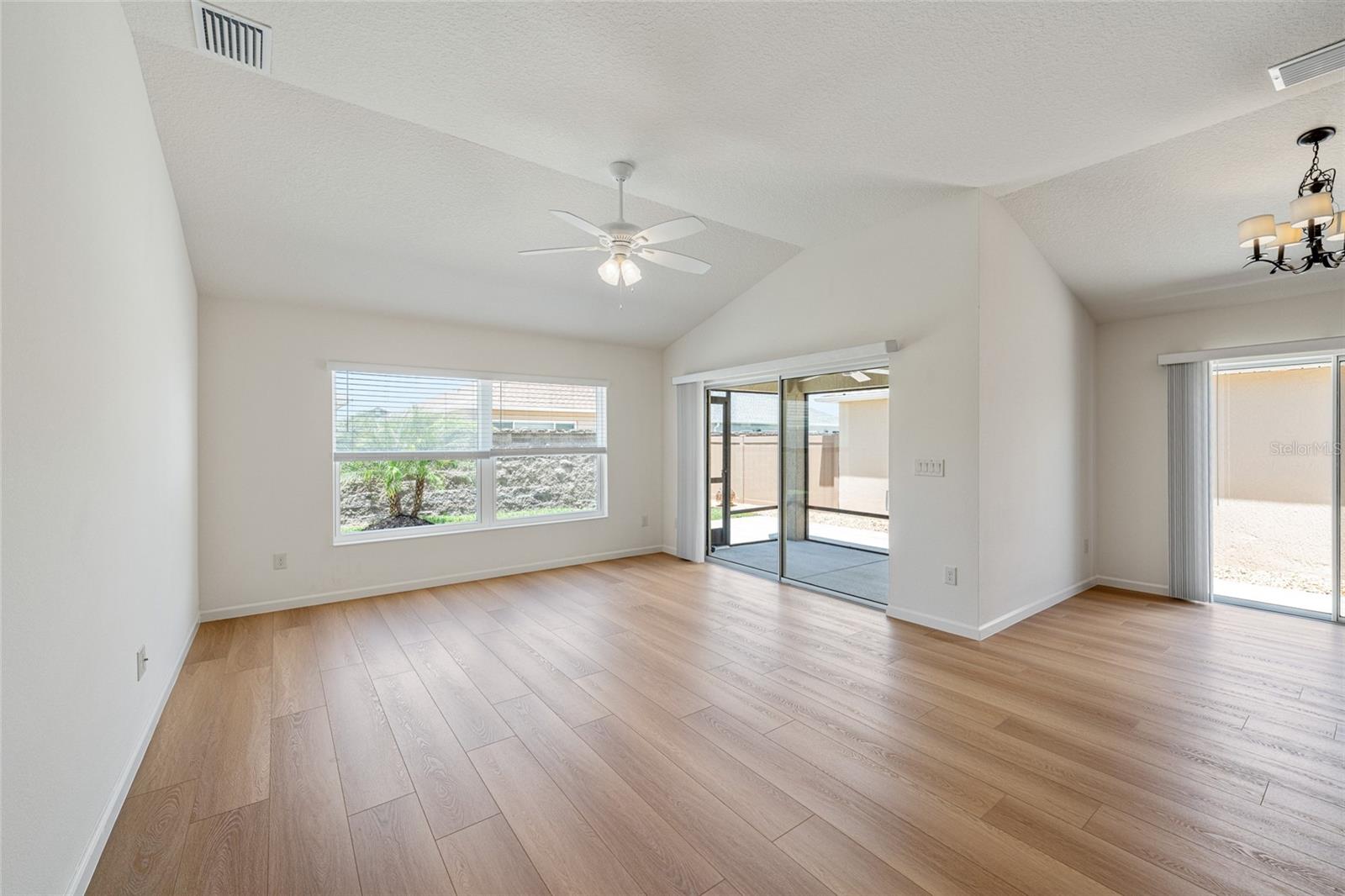 2255 PATRICIA PL, THE VILLAGES, FL — photo 10