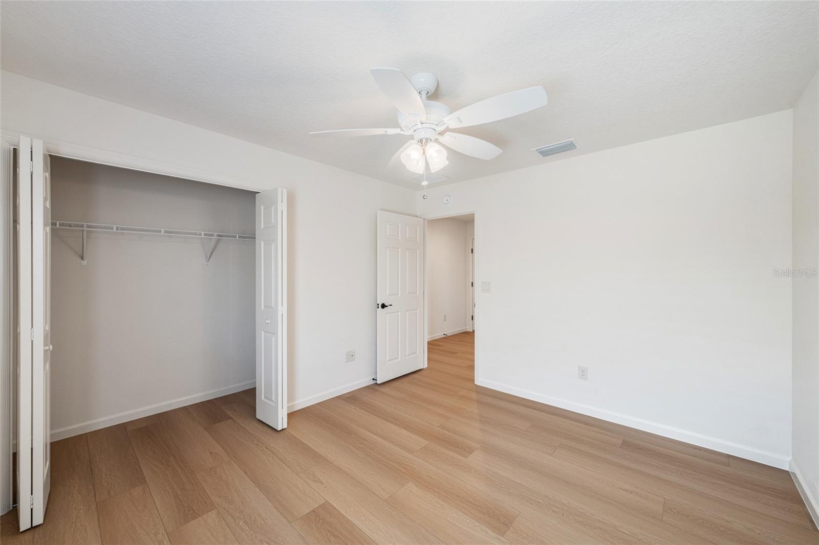 2255 PATRICIA PL, THE VILLAGES, FL — photo 9