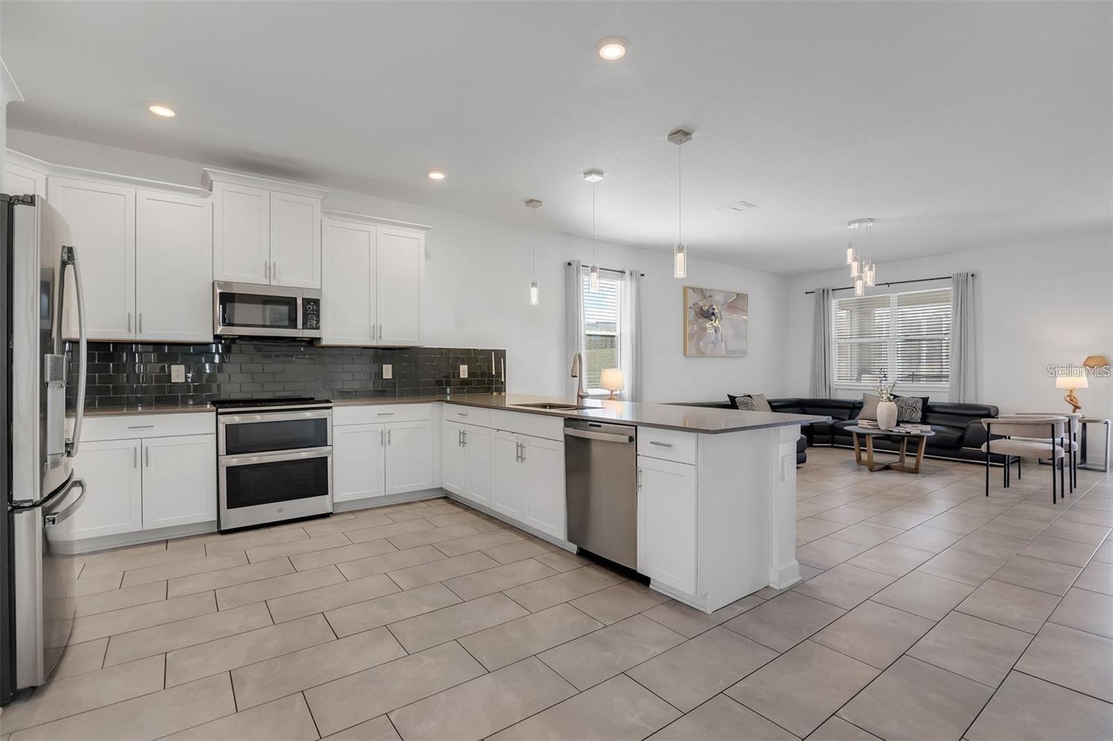 9084 SOMMERSET HILLS DR, DAVENPORT, FL — photo 9