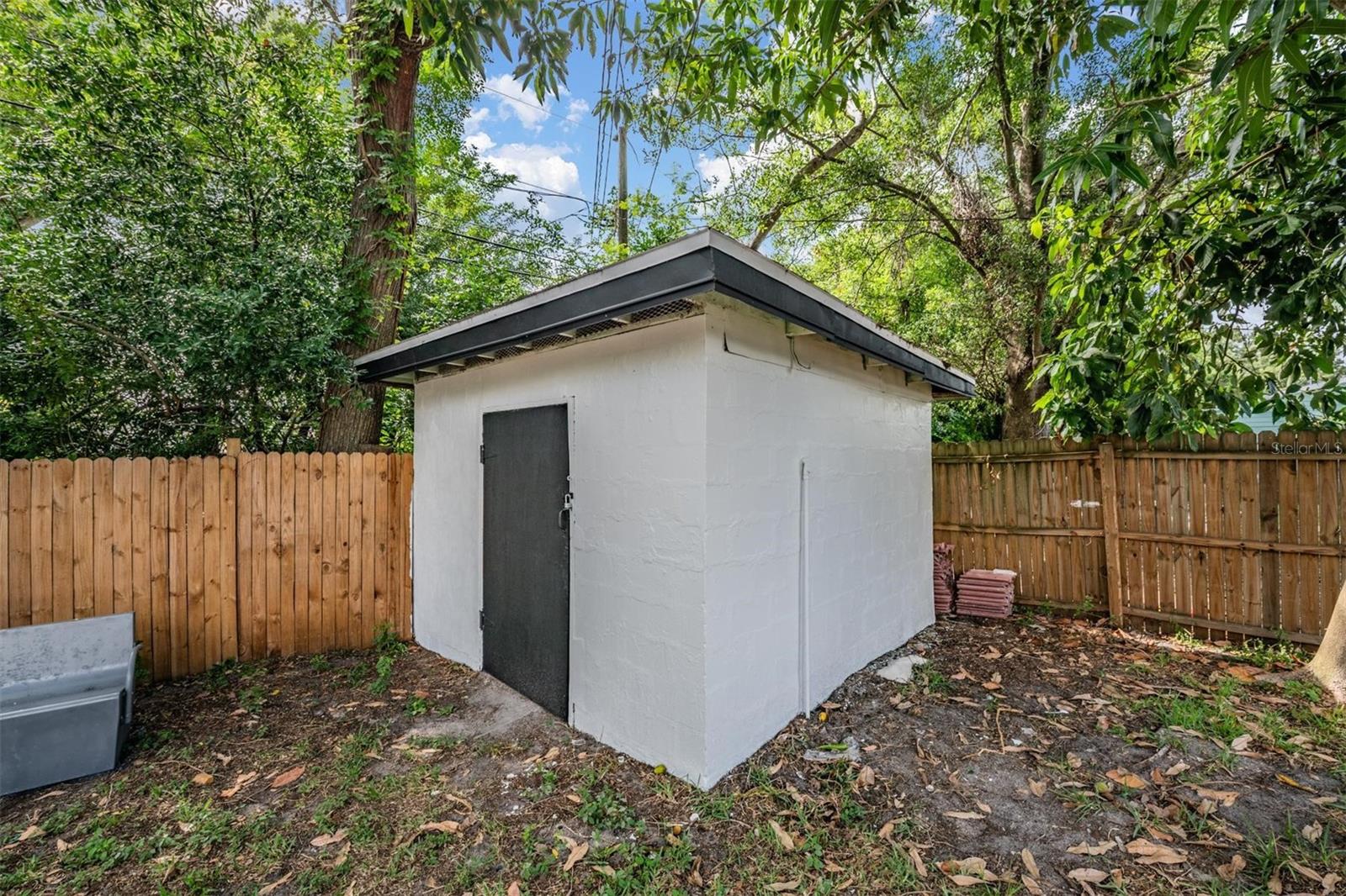 134 EMERALD LN, LARGO, FL — photo 27