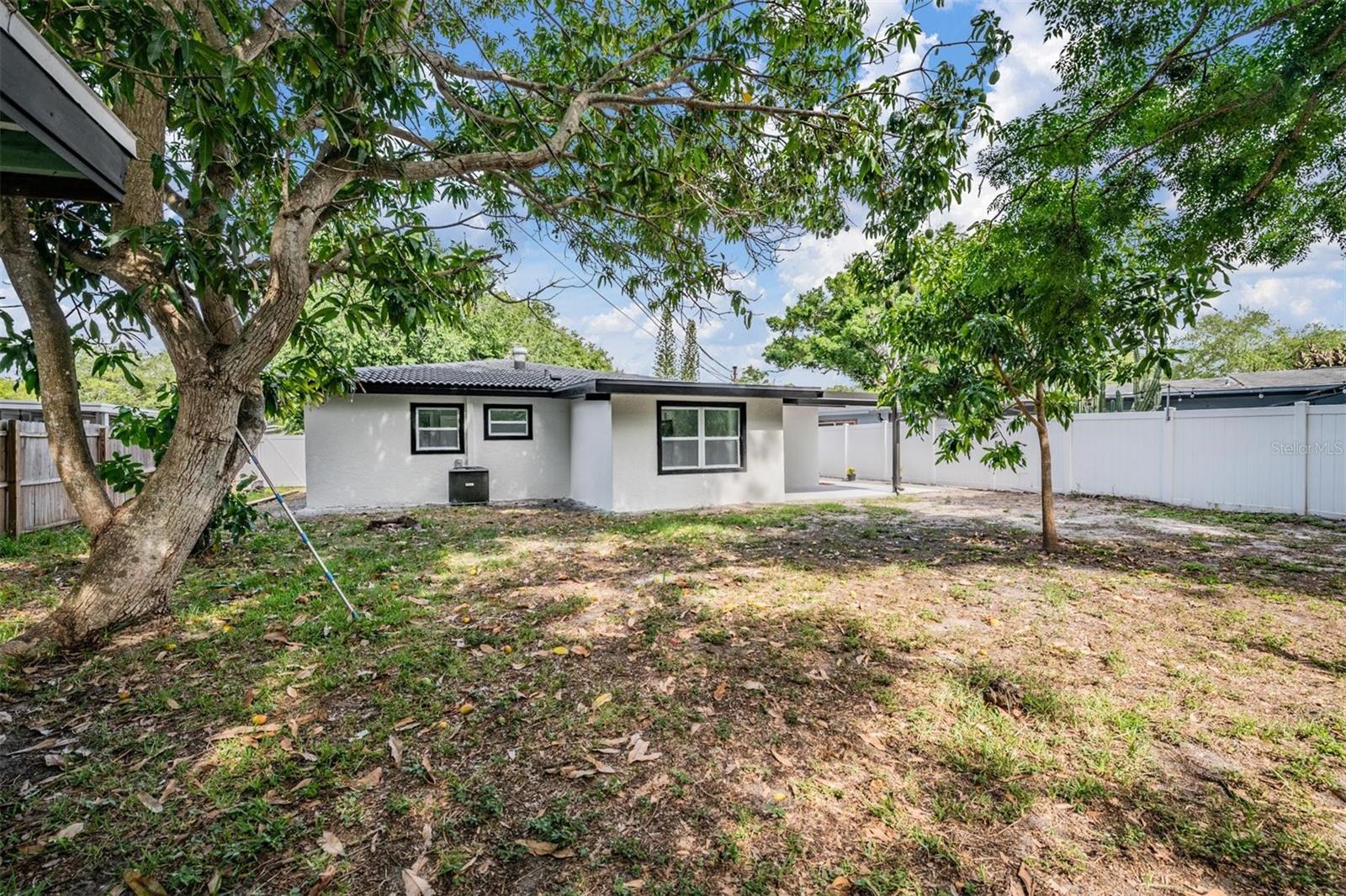 134 EMERALD LN, LARGO, FL — photo 29