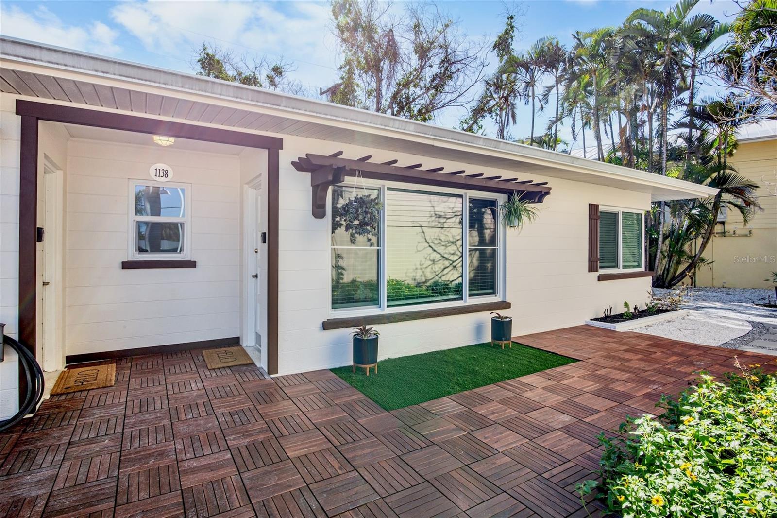 1138 SUN N SEA DR, SARASOTA, FL — photo 3
