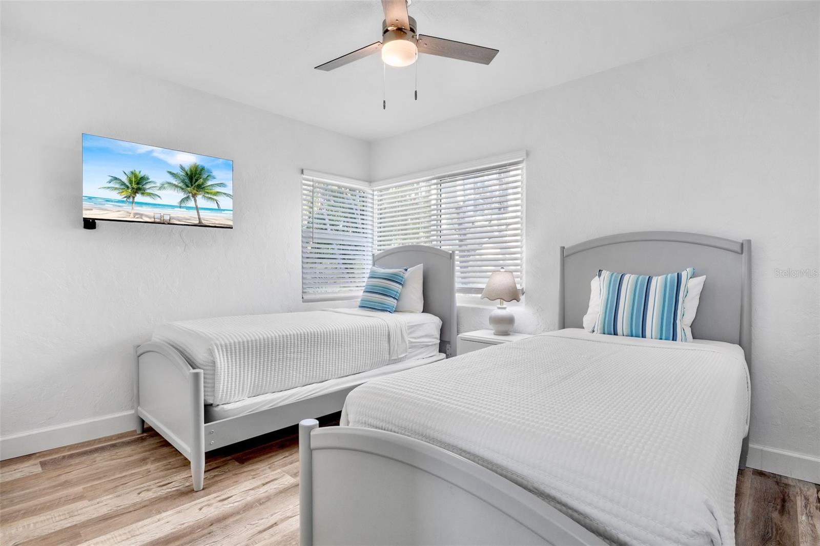 1138 SUN N SEA DR, SARASOTA, FL — photo 25